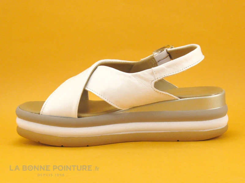 Marco Tozzi Premio 2-28354-28 White - Sandale Blanche Compensee 3 Marco Tozzi Premio 2-28354-28 White - Sandale Blanche Compensee – Image 3