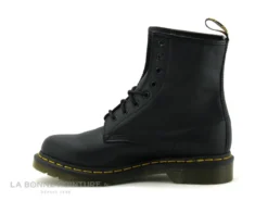 Dr. Martens Dr Martens 1460 VONDA Mono Black 24985001 Softy - Roses Noires - Boots 9 Dr. Martens Dr Martens 1460 VONDA Mono Black 24985001 Softy - Roses Noires - Boots -Chaussures Promotion Magasin cd24607c73b9e66c561f35ea11d5d5ef img 5725.jpg 154387