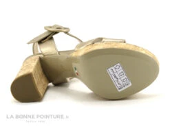 NeroGiardini E218632D - Sandale Plateforme Doree - Talon Haut 13 NeroGiardini E218632D - Sandale Plateforme Doree - Talon Haut -Chaussures Promotion Magasin cd24607c73b9e66c561f35ea11d5d5ef img 7141.jpg 180084