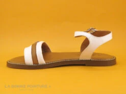 Morans EVORIA Blanc - Laniere Camel - Sandale Plate -Chaussures Promotion Magasin cd24607c73b9e66c561f35ea11d5d5ef img 9261.jpg 170633