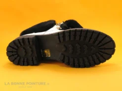 Hooper MULLAN Verni Blanc - Fourrure Noire - Bottine Femme 13 Hooper MULLAN Verni Blanc - Fourrure Noire - Bottine Femme -Chaussures Promotion Magasin cd24607c73b9e66c561f35ea11d5d5ef img 9604.jpg 142415
